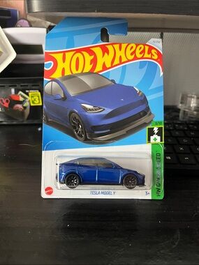 Hot Wheels Tesla Model Y Toy Car - Blue